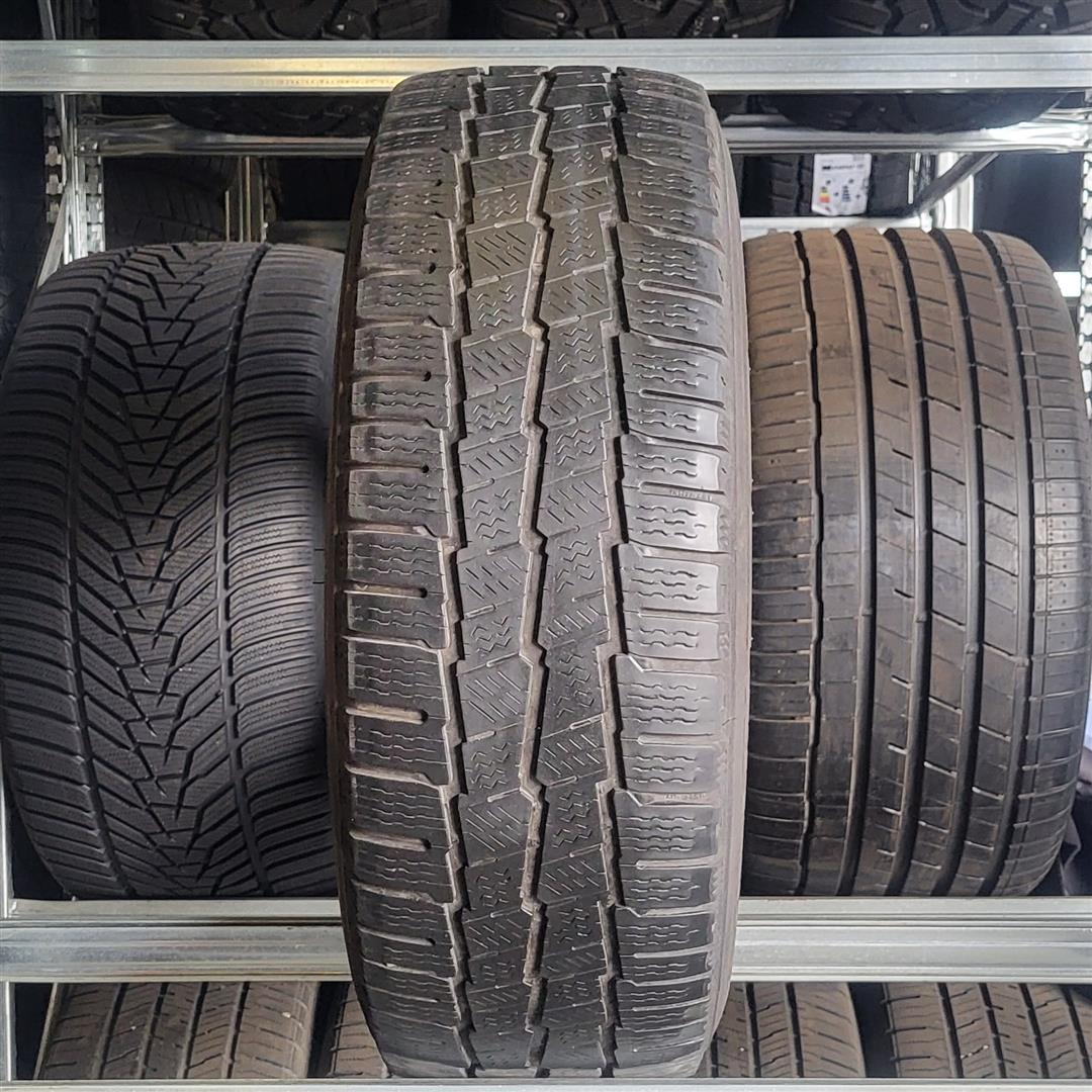 Michelin Agilis Alpin 225/65R16C 112/110 R