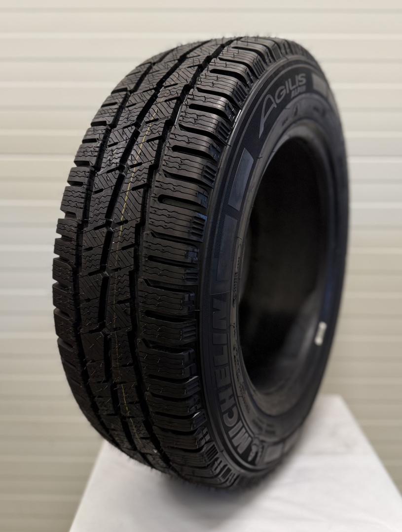 Michelin Agilis Alpin 215/65R16C 109 R