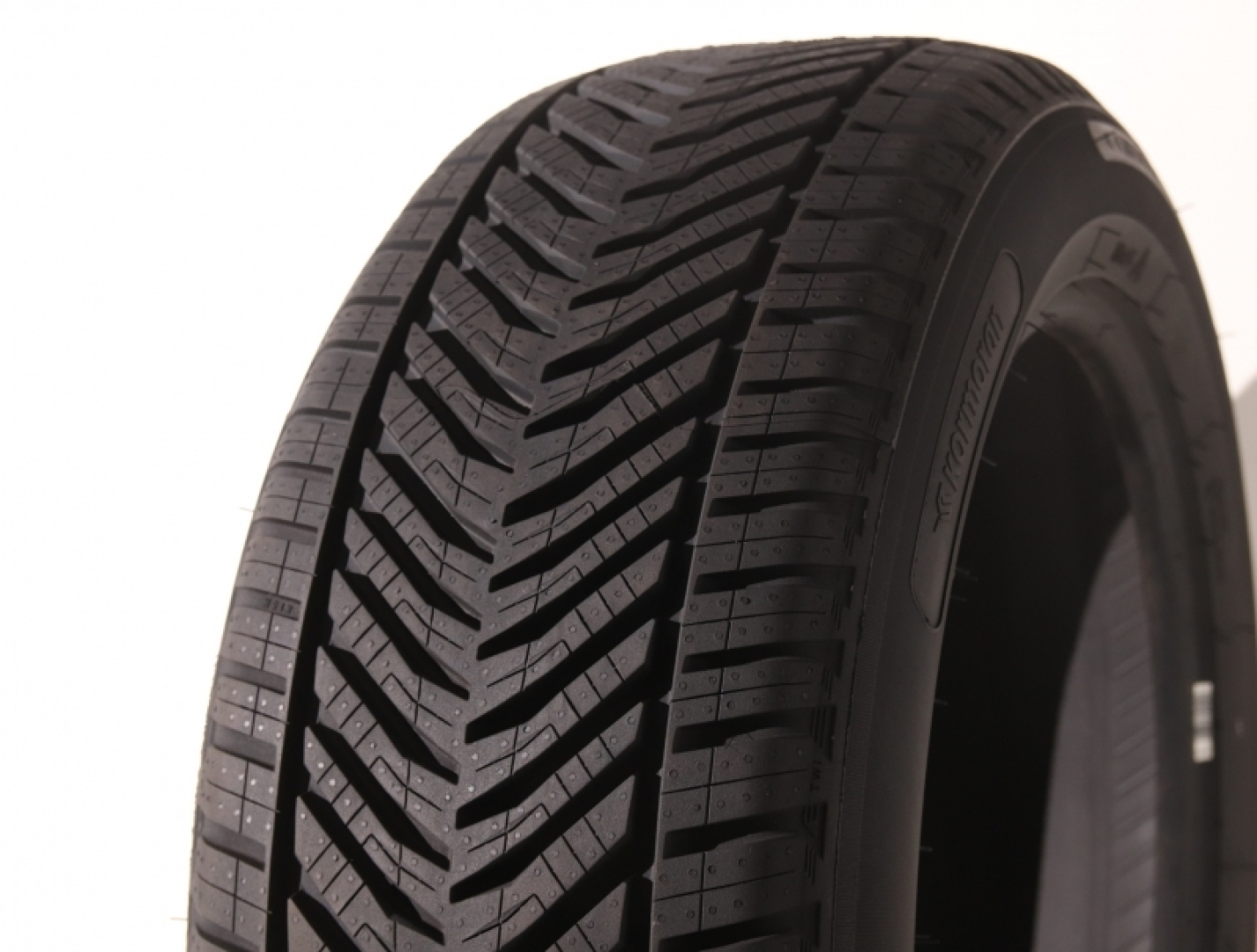 Kormoran All Season 205/55R16 94 V Всесезонные шины