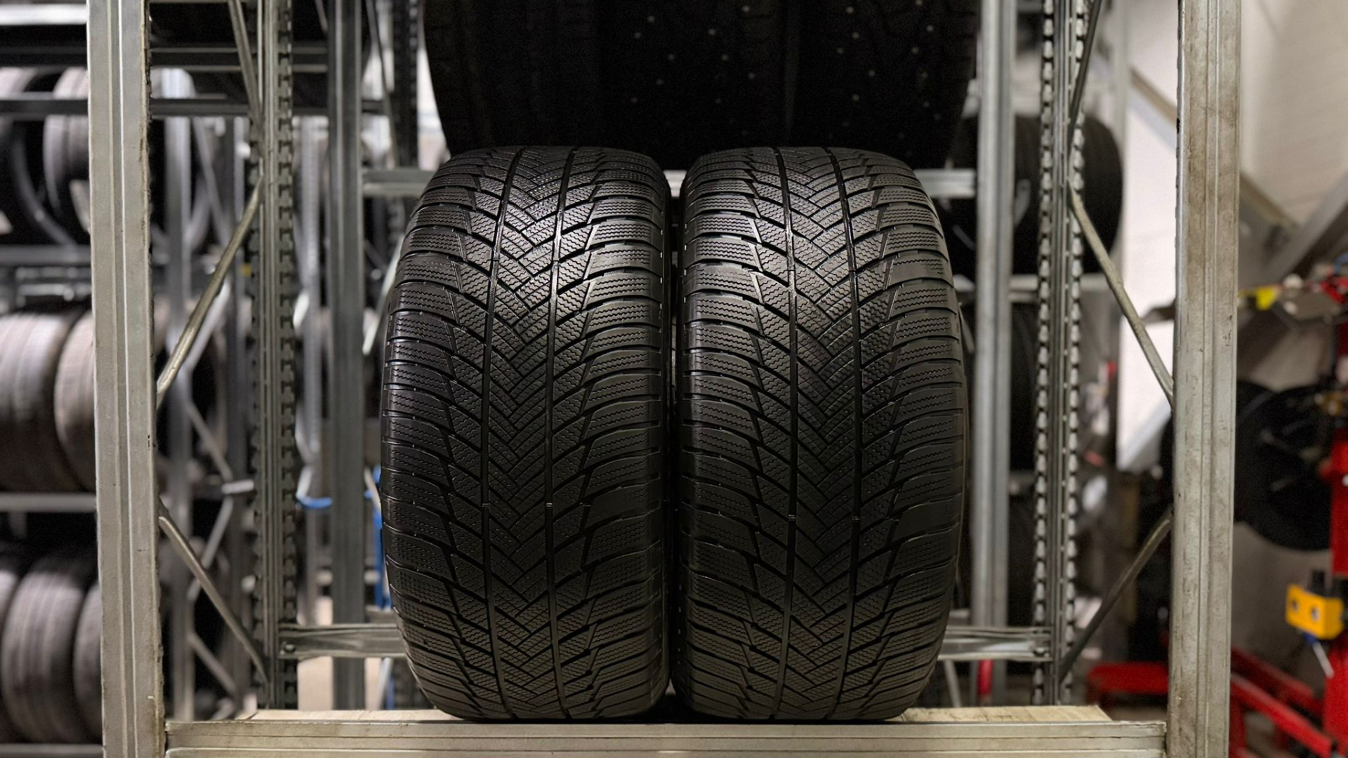 Bridgestone Blizzak LM001 265/50R19 110 H * Ламельные шины