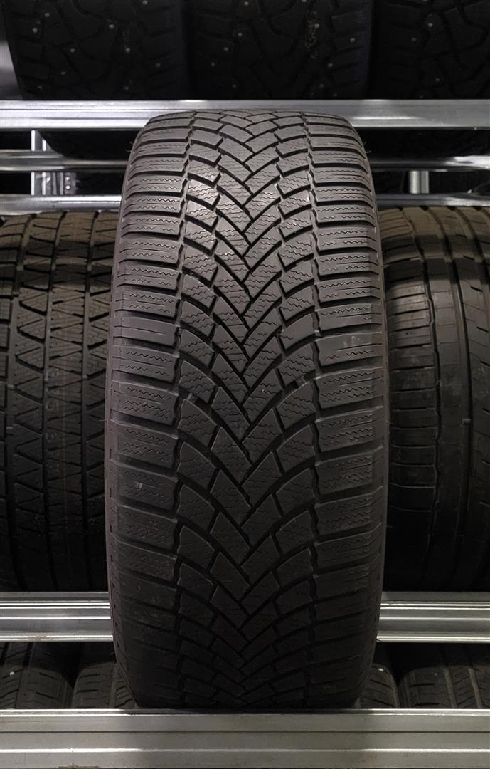 Bridgestone BLIZZAK LM005 235/45R18 98 V