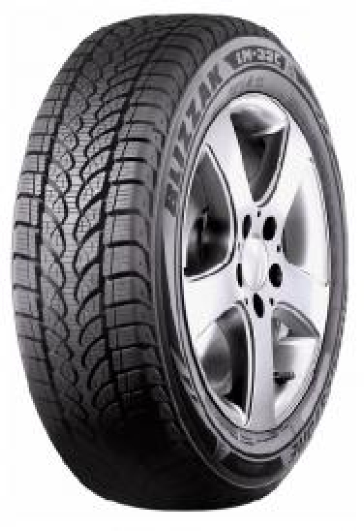 Bridgestone Blizzak LM32C 205/65R16 103 T Lamellrehvid