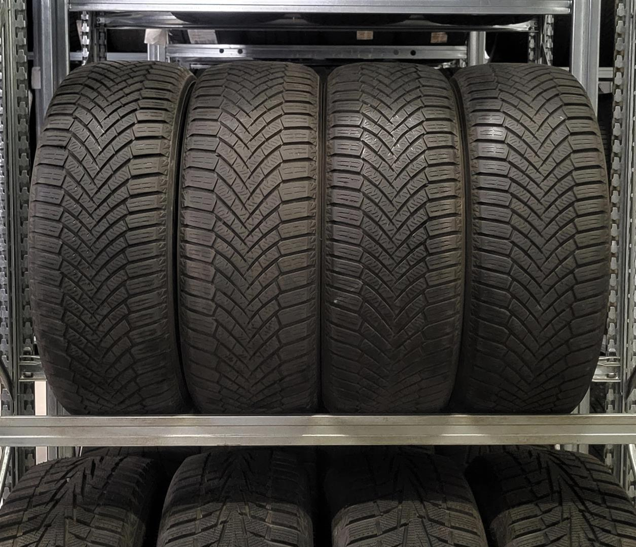 Yokohama BLUEARTH WINTER V906 205/60R16 92 H Lamellrehvid