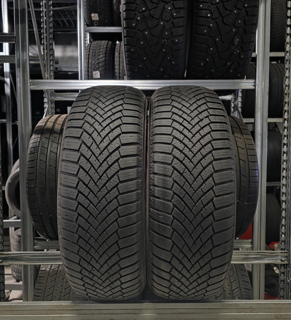 Yokohama BLUEARTH WINTER V906 215/60R17 96 H Ламельные шины