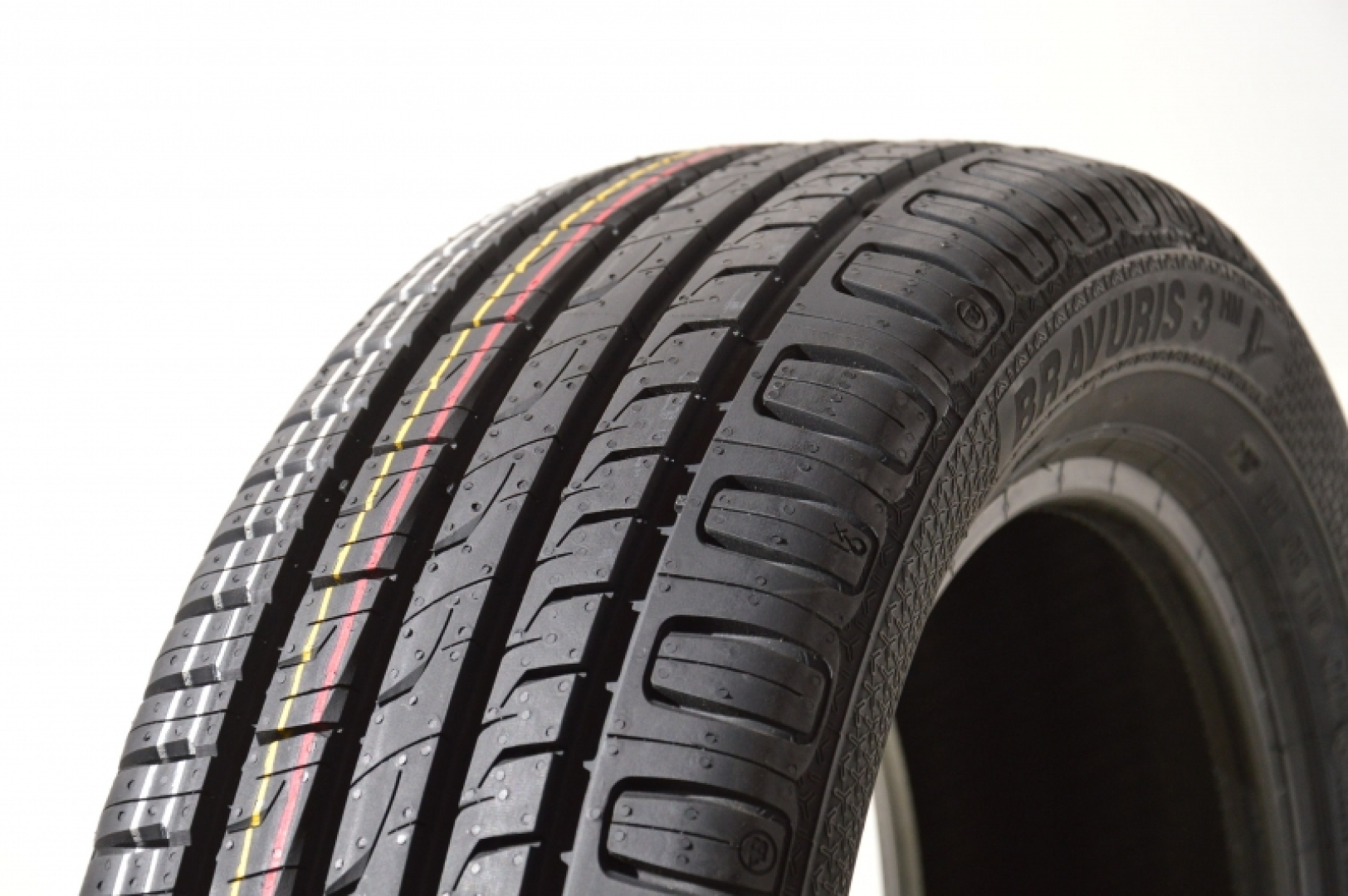 Barum Bravuris 3 HM DOT2014-2015 205/50R17 93 Y Summer tires