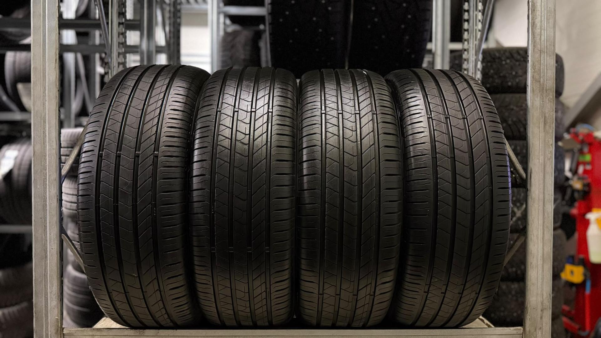 Barum BRAVURIS 6 235/55R19 105 V ev Suverehvid