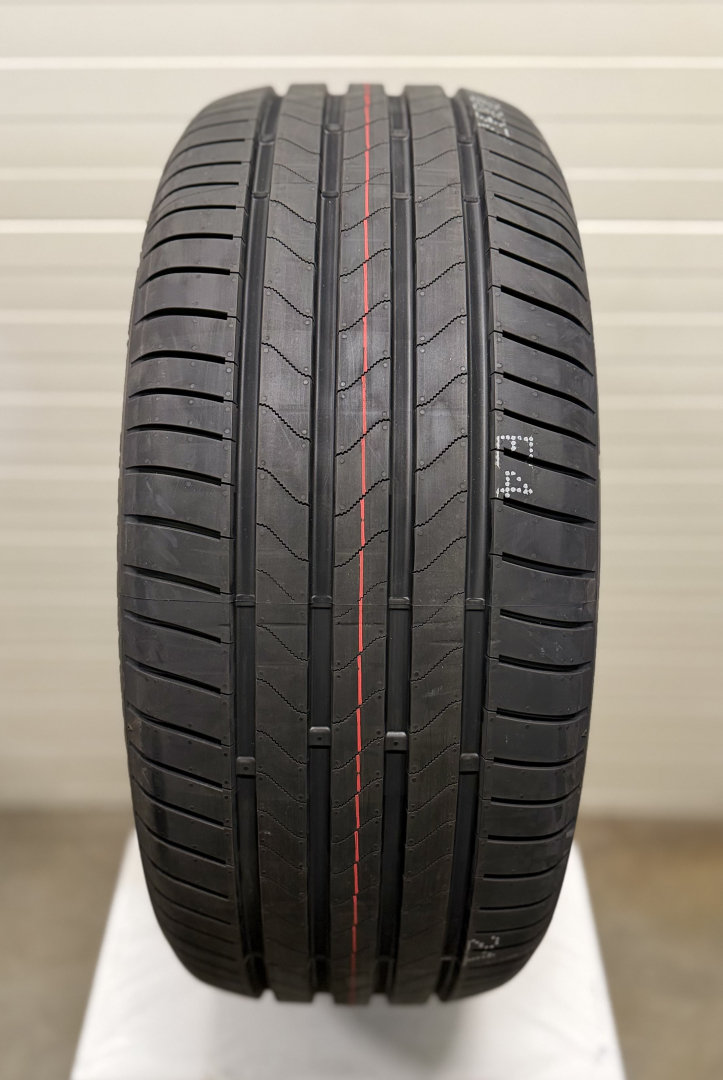 Bridgestone Turanza 6 245/45R18 100 Y