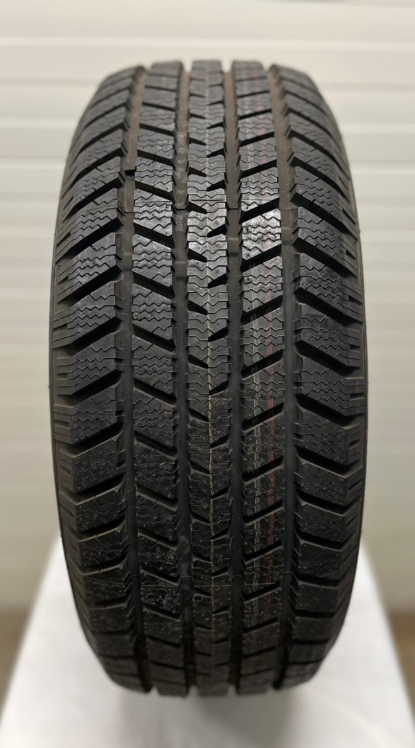 GT Radial Champiro Wt 60 225/60R16 98 T Ламельные шины