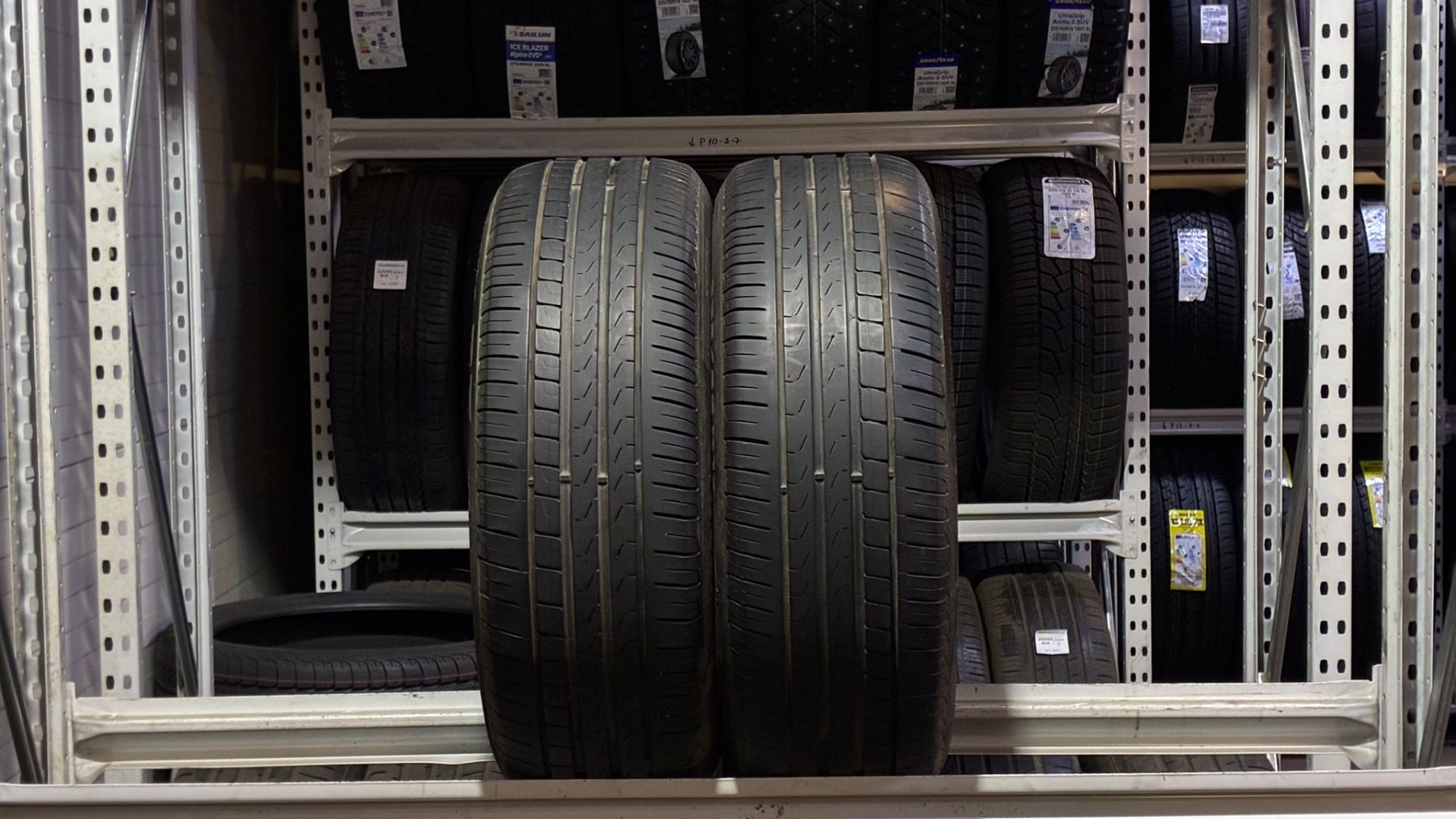 Pirelli Cinturato P7 225/55R17 97 W * Suverehvid