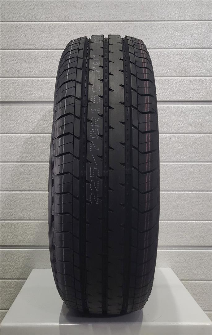 Triangle ConneX Van TV701 225/70R15C 112/110 S