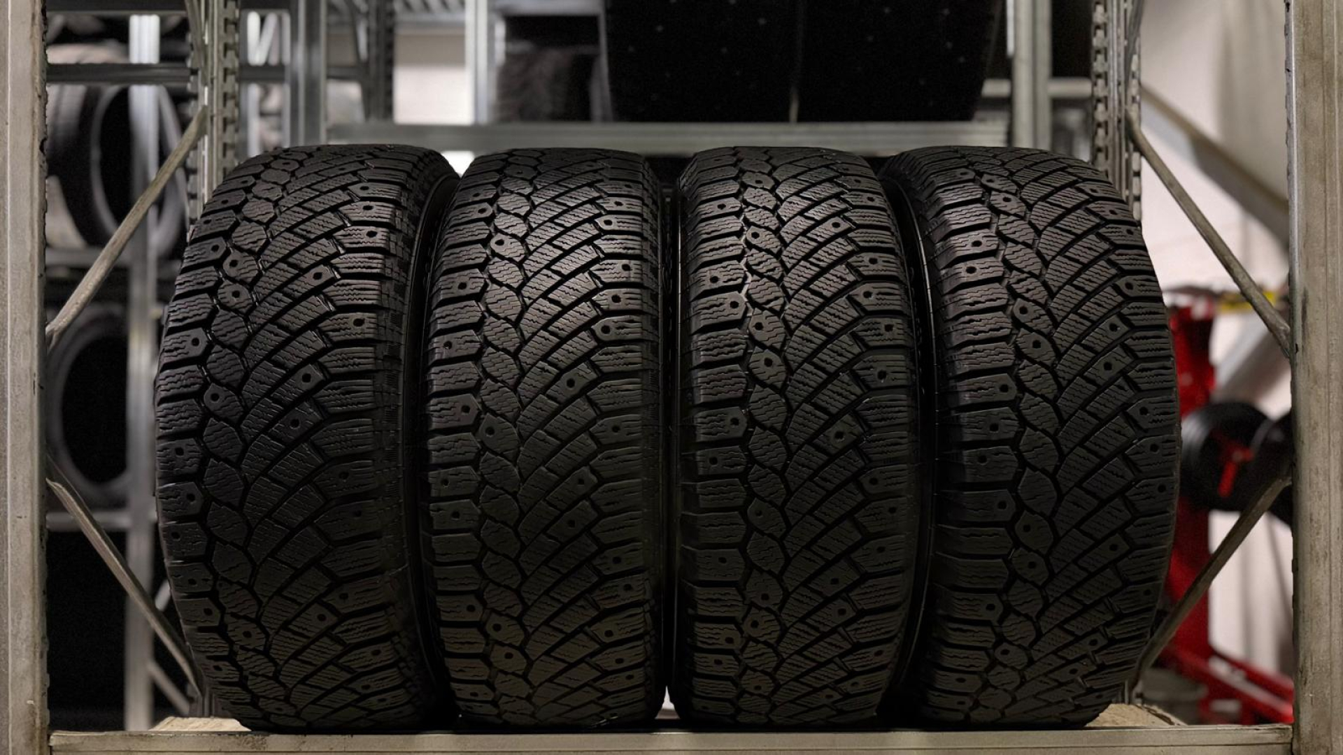 Continental Conti Ice Contact 205/65R15 99 T