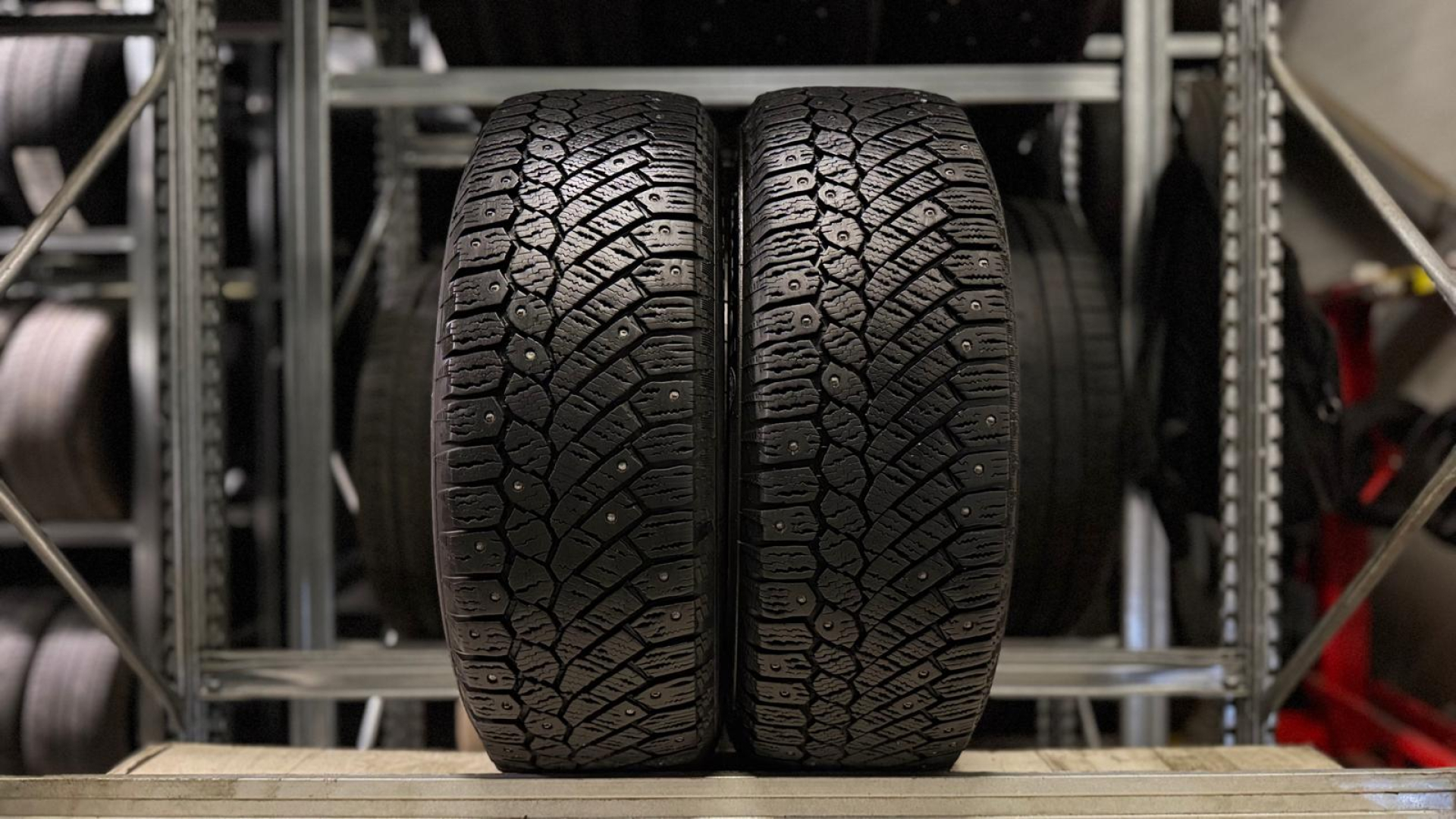 Continental Conti Ice Contact 205/60R16 96 T