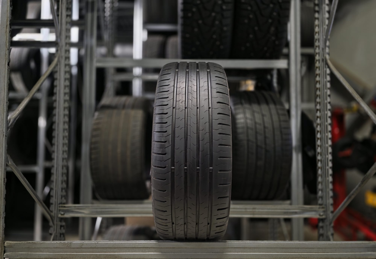 Continental ContiEcoContact 5 235/60R18 107 V VOL Summer tires