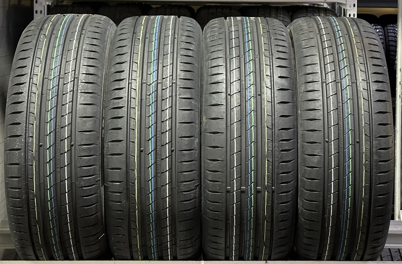 Continental PremiumContact 7 225/50R18 99 W