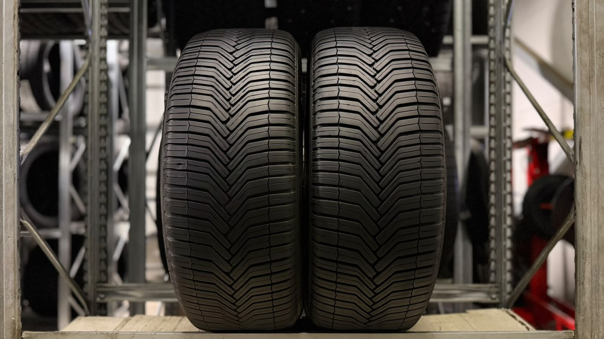 Michelin CrossClimate SUV 235/55R19 105 W Всесезонные шины