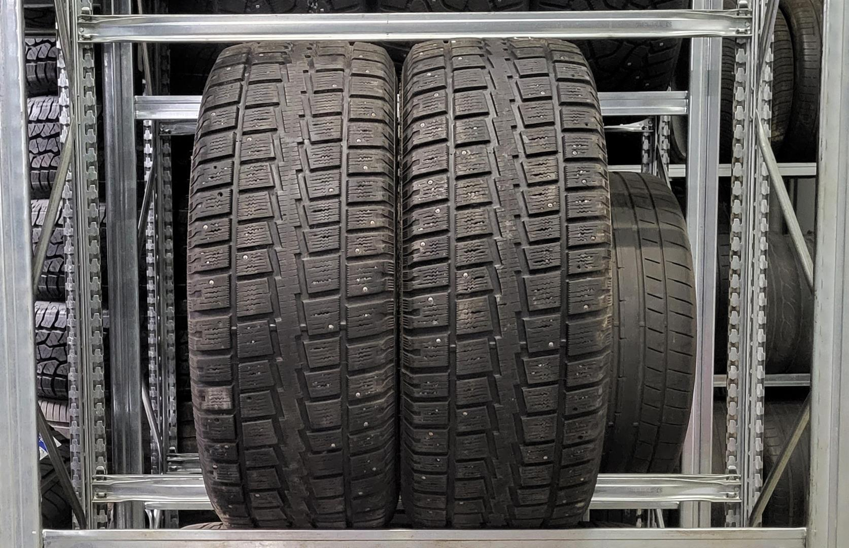 Cooper Discoverer M+s 275/55R20 117 S Studded tires