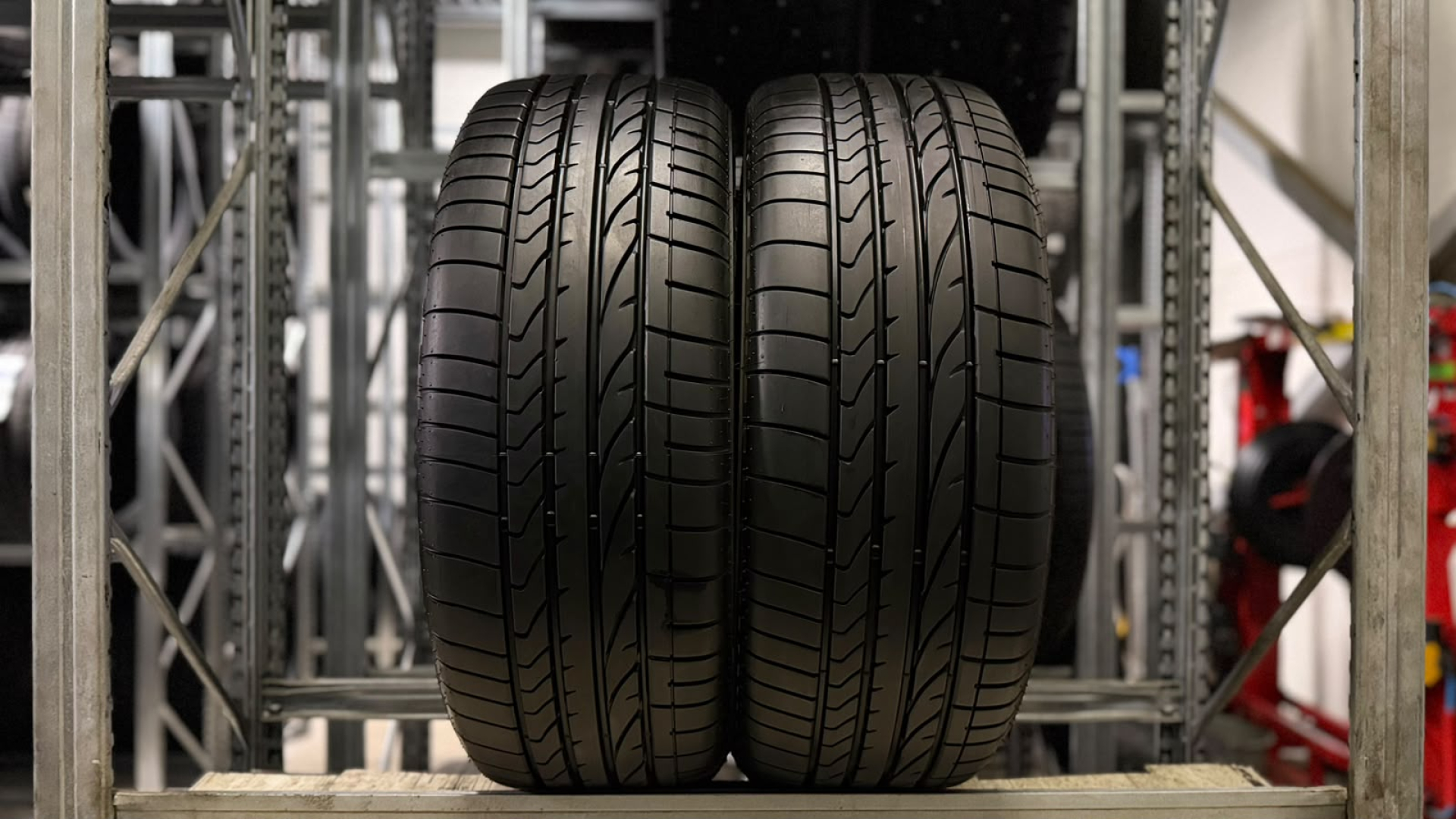 Bridgestone Dueler H/P Sport 265/50R19 110 W