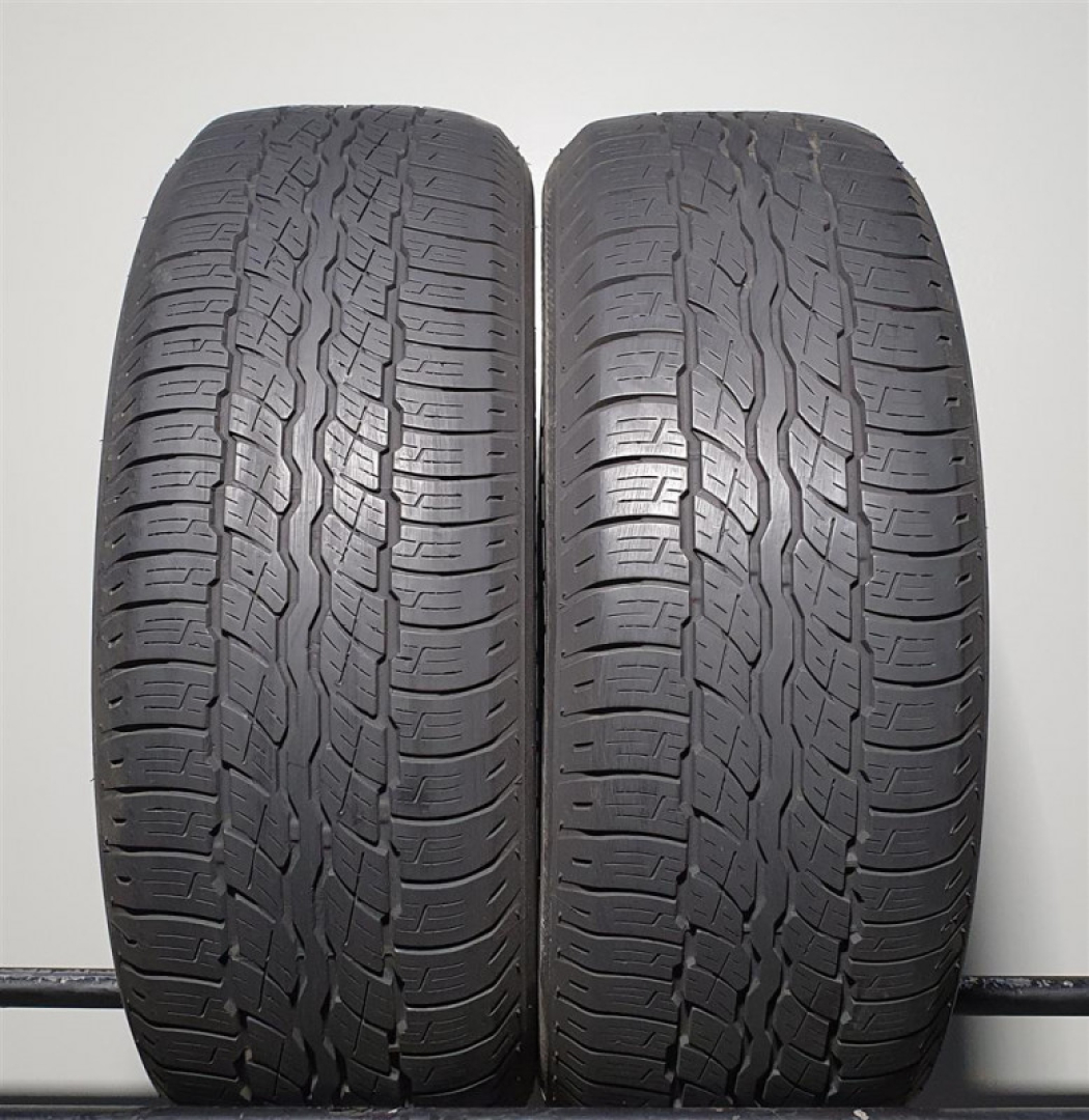 Bridgestone Dueler H/T 687 235/55R18 100 H