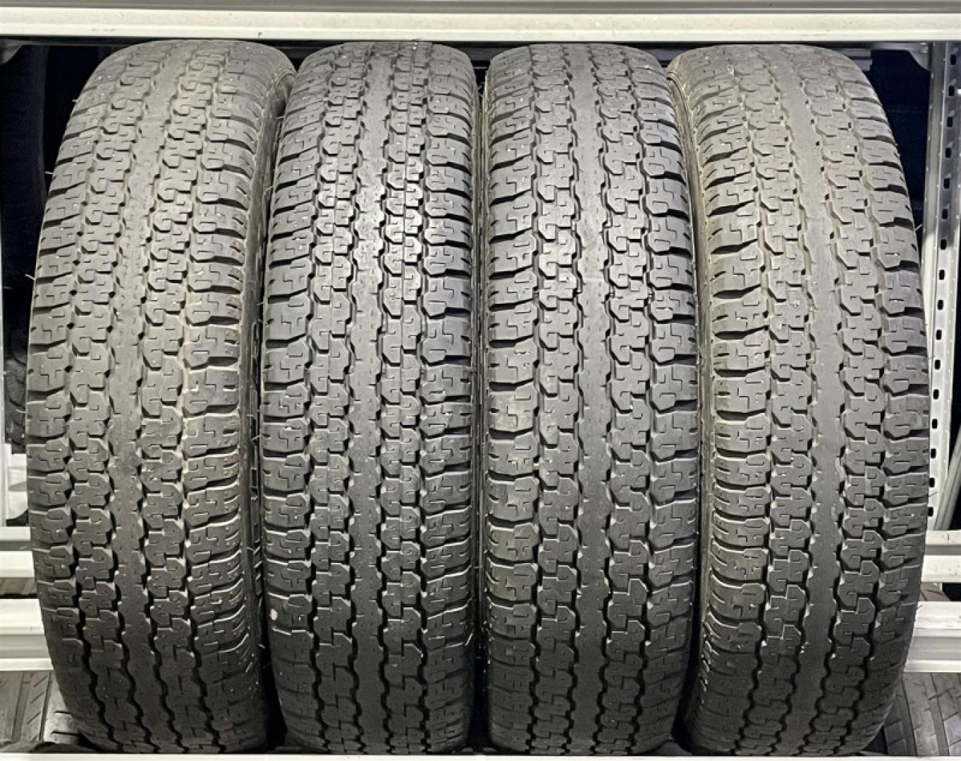 Bridgestone Dueler H/T 689 205/80R16C 109/107 R Летние шины