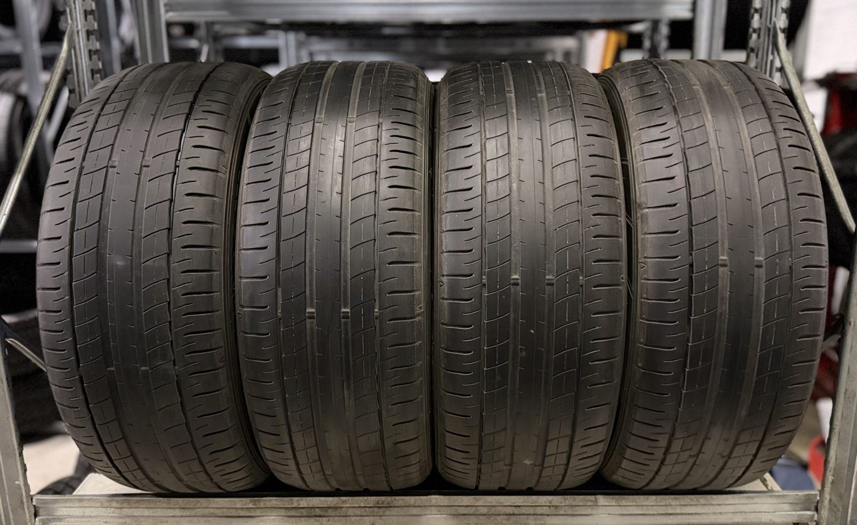 Dunlop SP Sport Maxx 050 225/50R18 95 V Летние шины