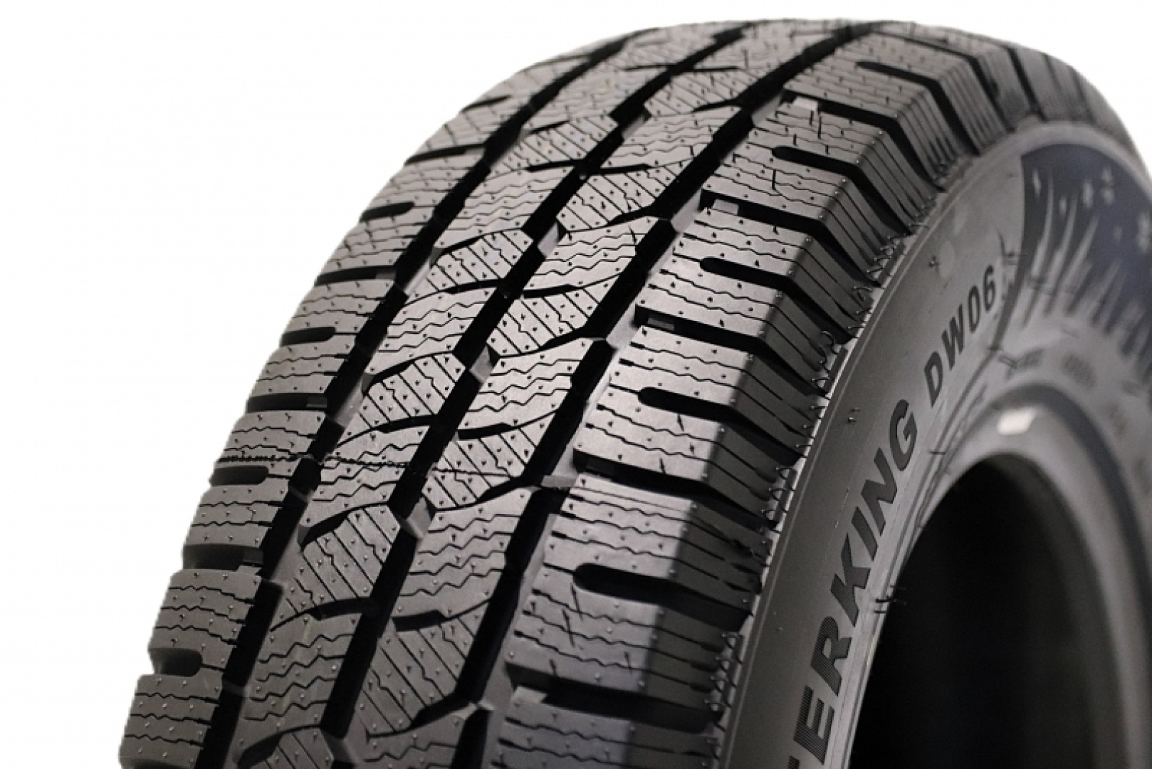 Double Star DW06 225/75R16 121 R Lamellrehvid