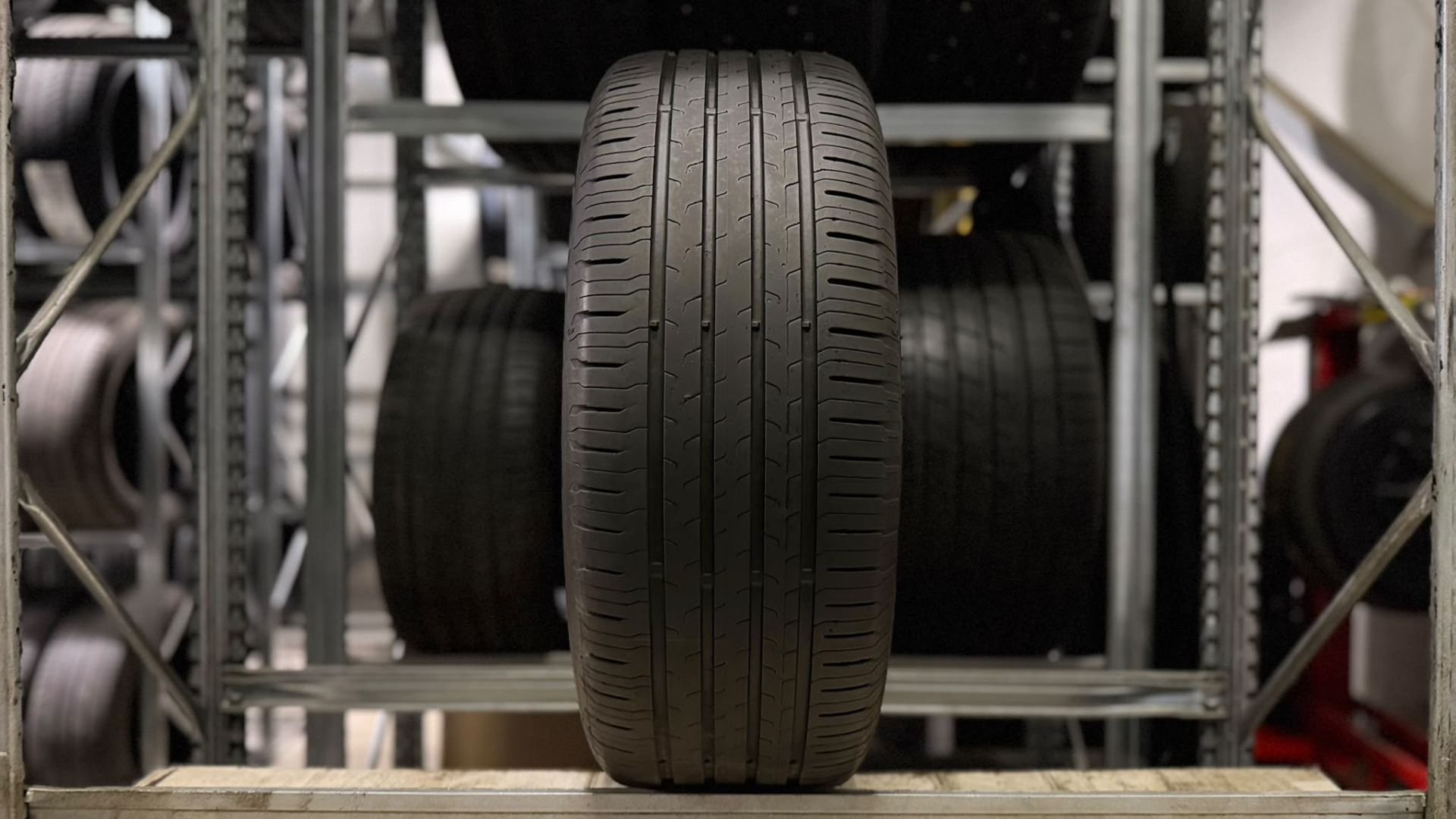 Continental EcoContact 6 235/55R18 100 V VOL