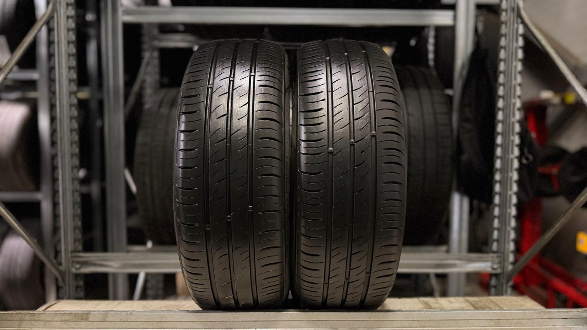 Kumho Ecowing ES01 205/60R16 96 V Suverehvid