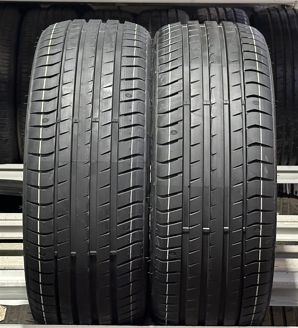Triangle EffexSport TH202 235/45R20 100 Y Summer tires