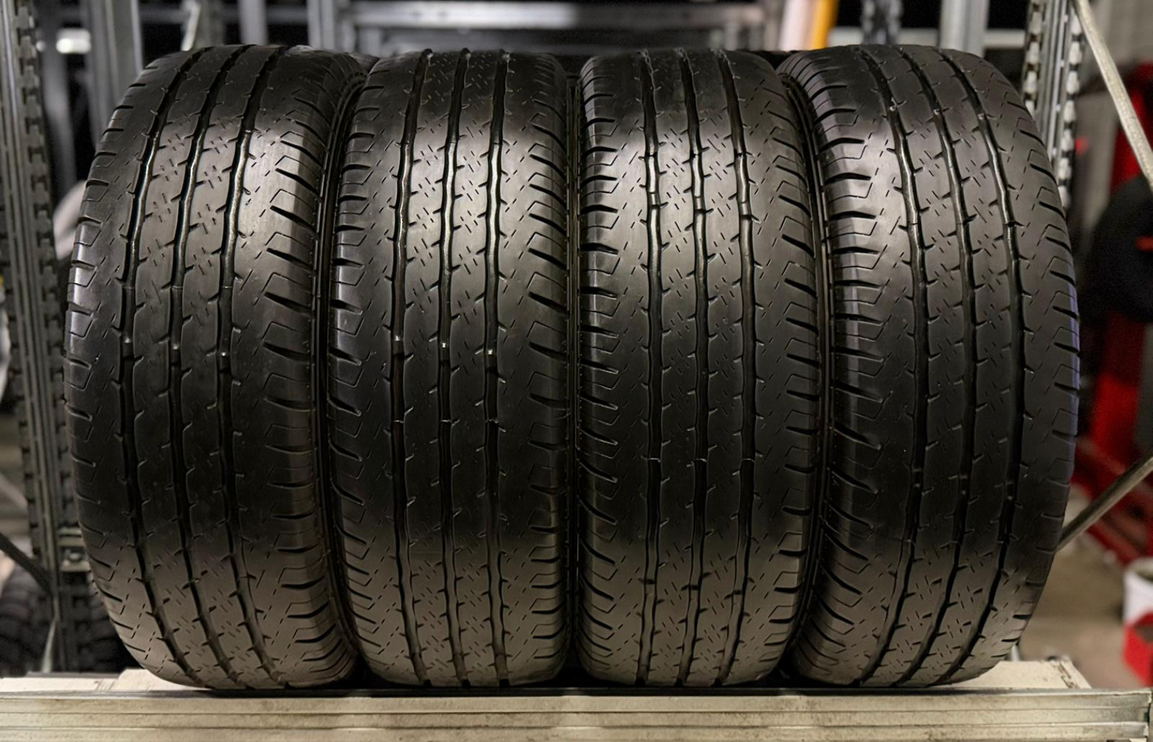 Runway Enduro 616 195/70R15C 104/102 R Suverehvid