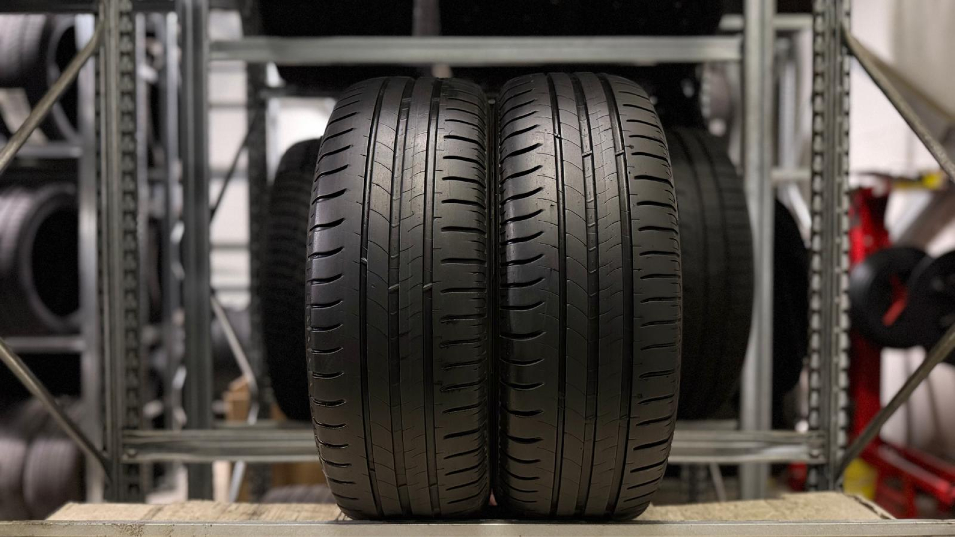 Michelin ENERGY SAVER 195/65R15 95 T Летние шины