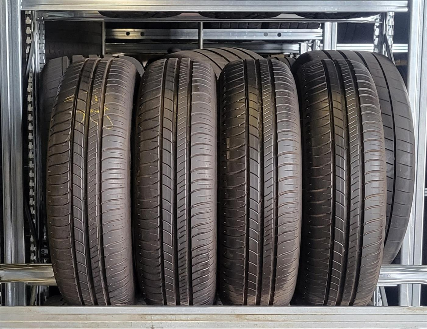 Michelin ENERGY SAVER+ 165/65R15 81 T Suverehvid