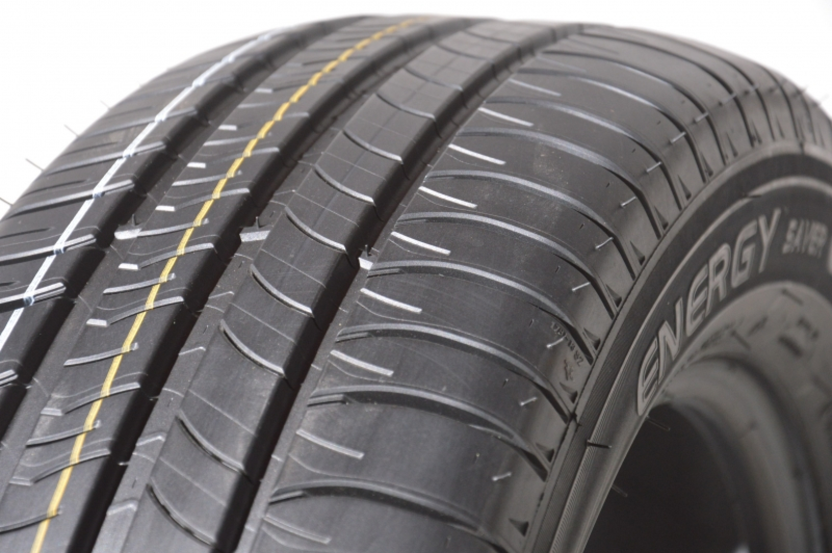 Michelin EnergySaver+ DOT2014-2015 195/60R15 88 H Suverehvid
