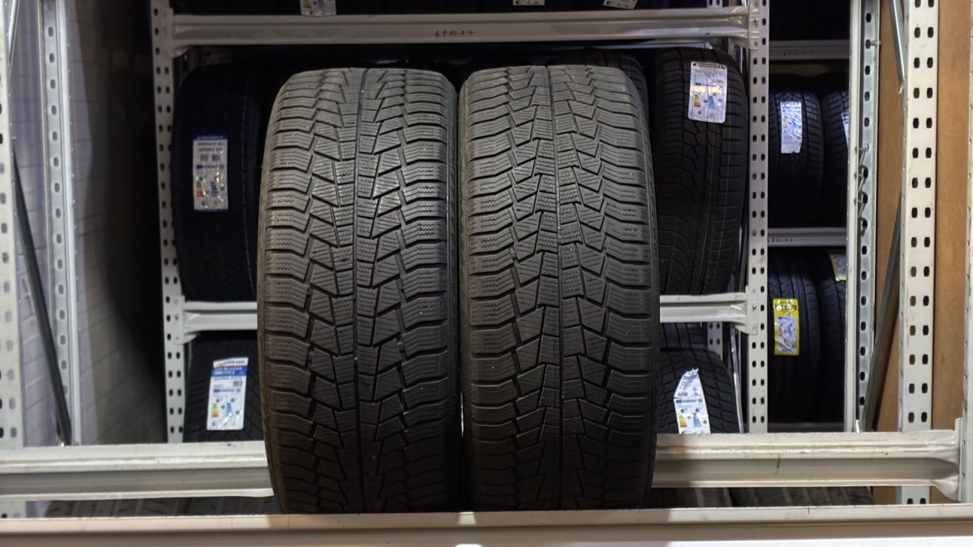 Gislaved Euro Frost 6 225/45R17 91 H Lamellrehvid