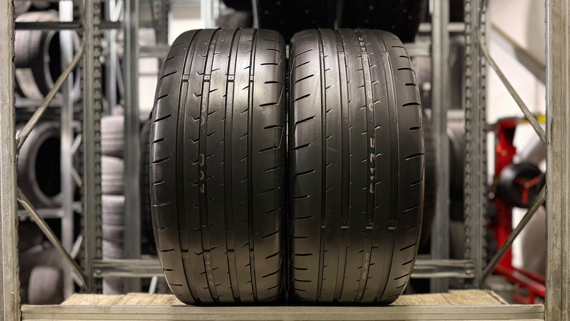 Federal Evoluzion ST1 255/40R20 101 Y Summer tires