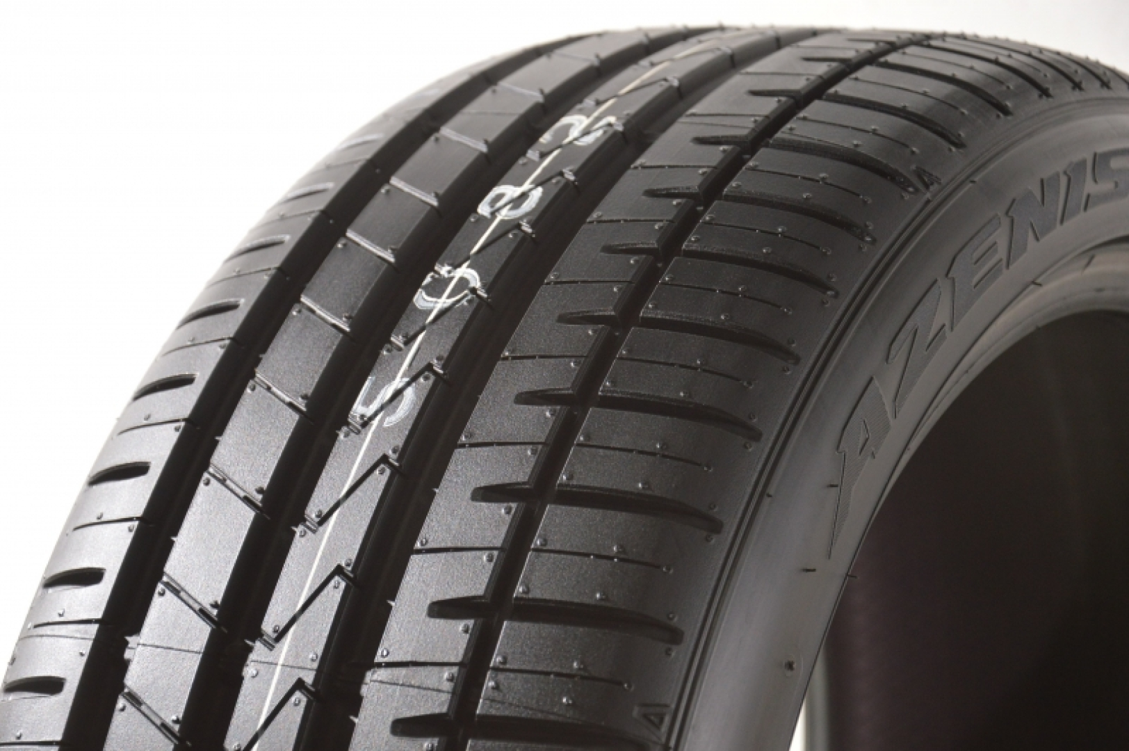 Falken FK510 SUV 235/55R19 105 Y Suverehvid