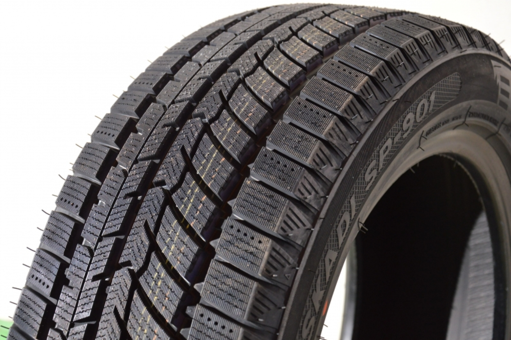 FORTUNA FSR901 175/65R15 88 T Lamellrehvid
