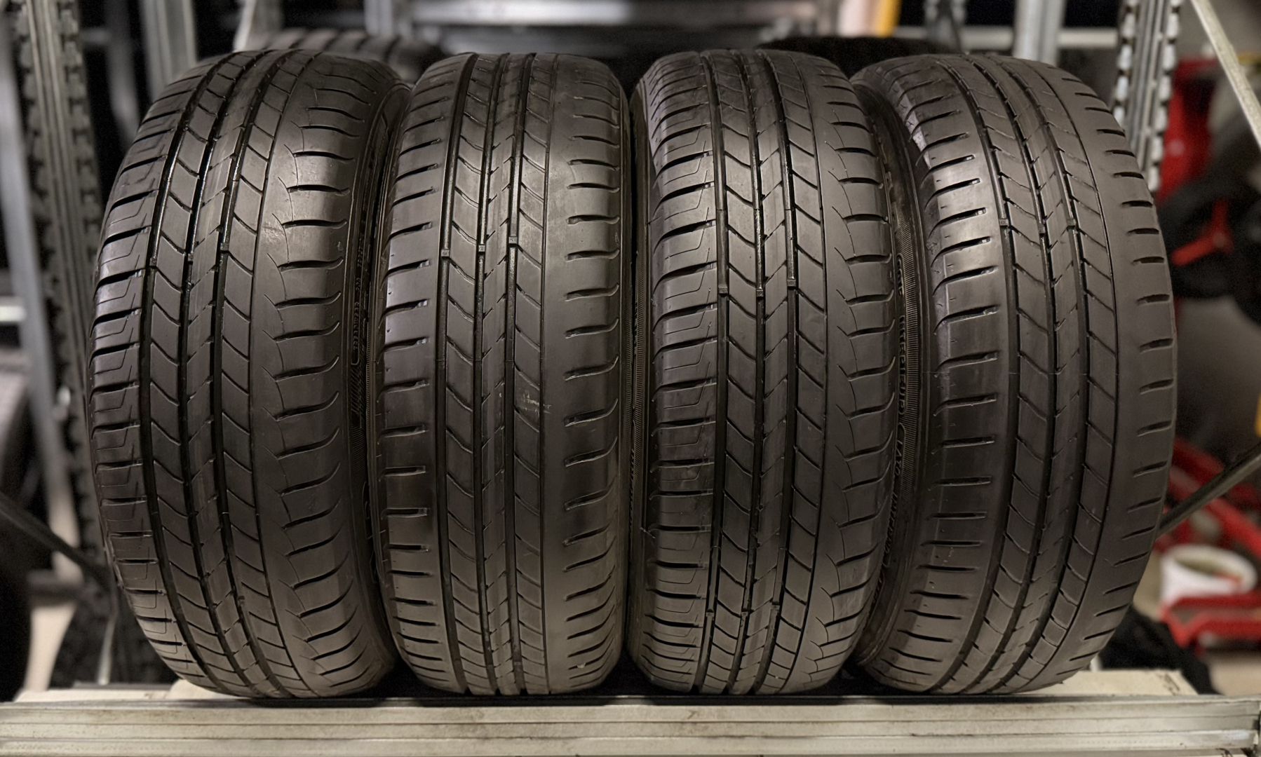 Goodyear Dura grip 185/65R15 88 T