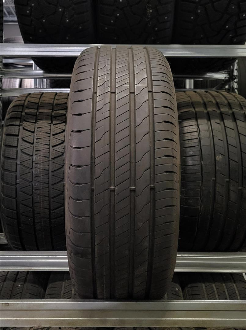 Goodyear Efficient Grip Performance 205/60R16 92 H Suverehvid