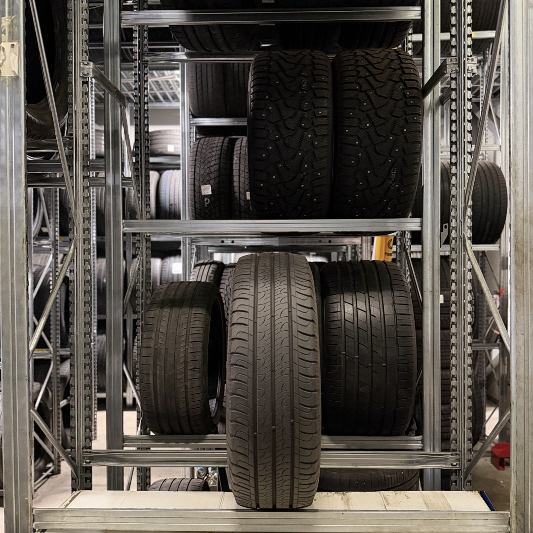 Goodyear EfficientGrip Cargo 215/65R16C 106/104 H