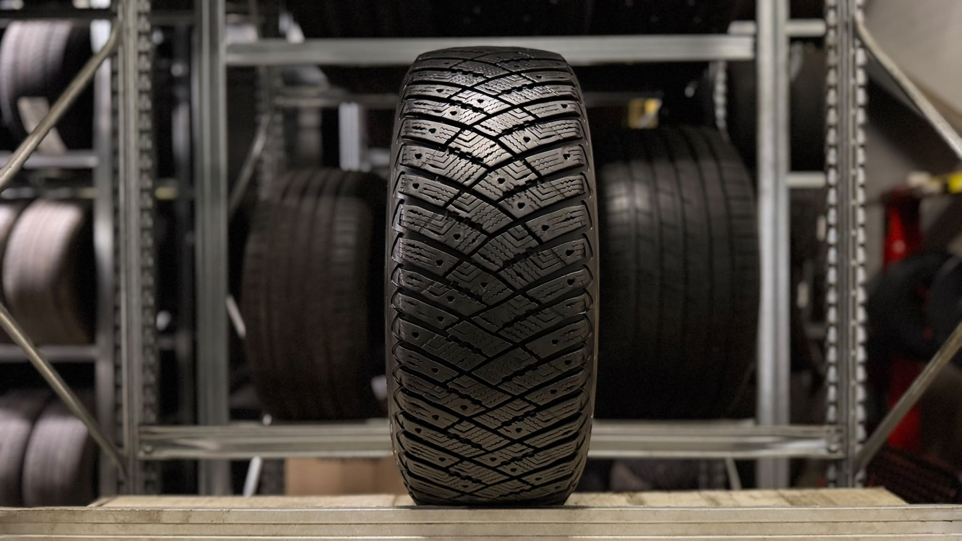 Goodyear UltraGrip Ice Arctic 195/65R15 95 T