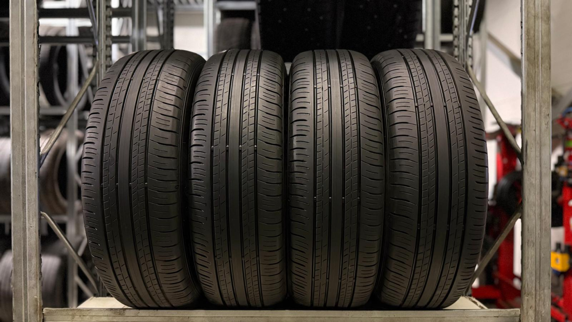 Dunlop Grandtrek PT30 225/65R17 102 H Летние шины