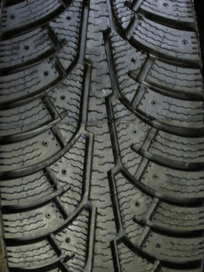 ATJAUNOTA H5 225/50R17 91 Q Clamp tires
