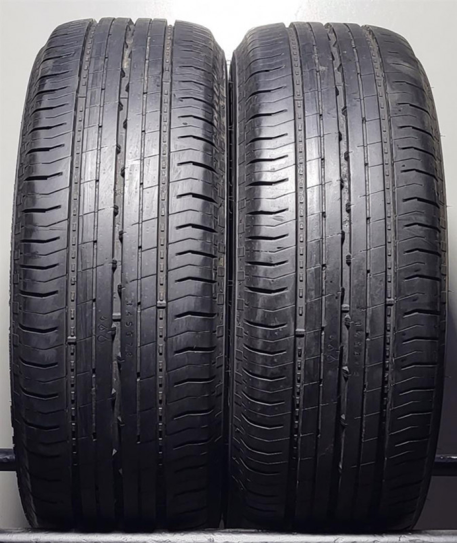 Nokian Hakka C2 215/65R15C 104/102 R Suverehvid
