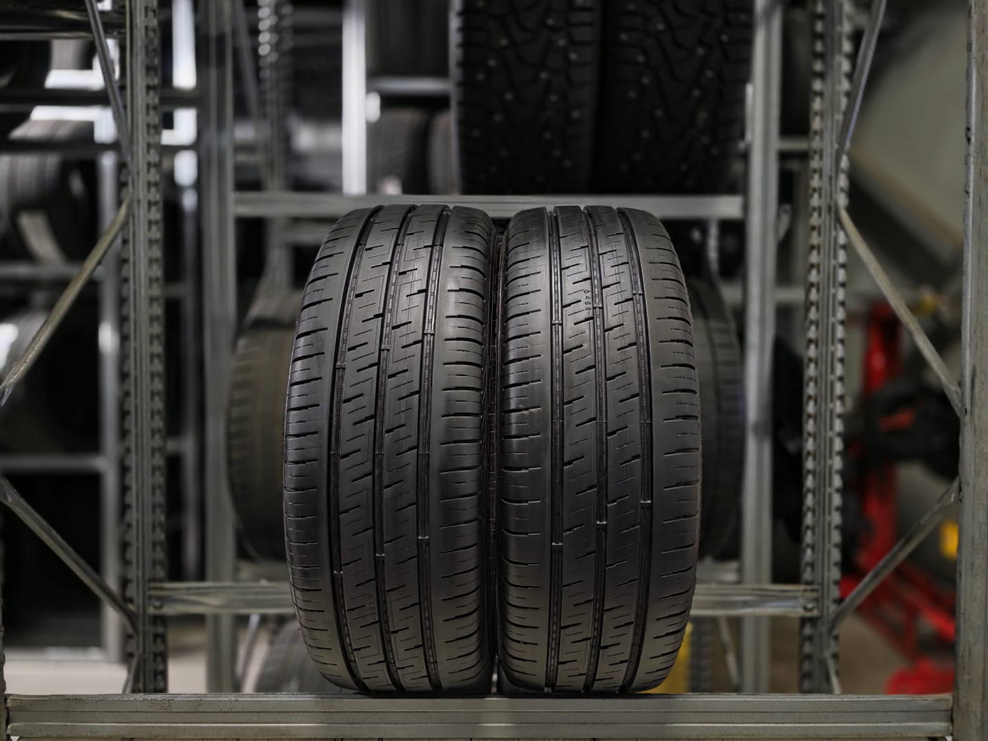 Nokian Hakka Van 215/60R17C 109/107 H Summer tires
