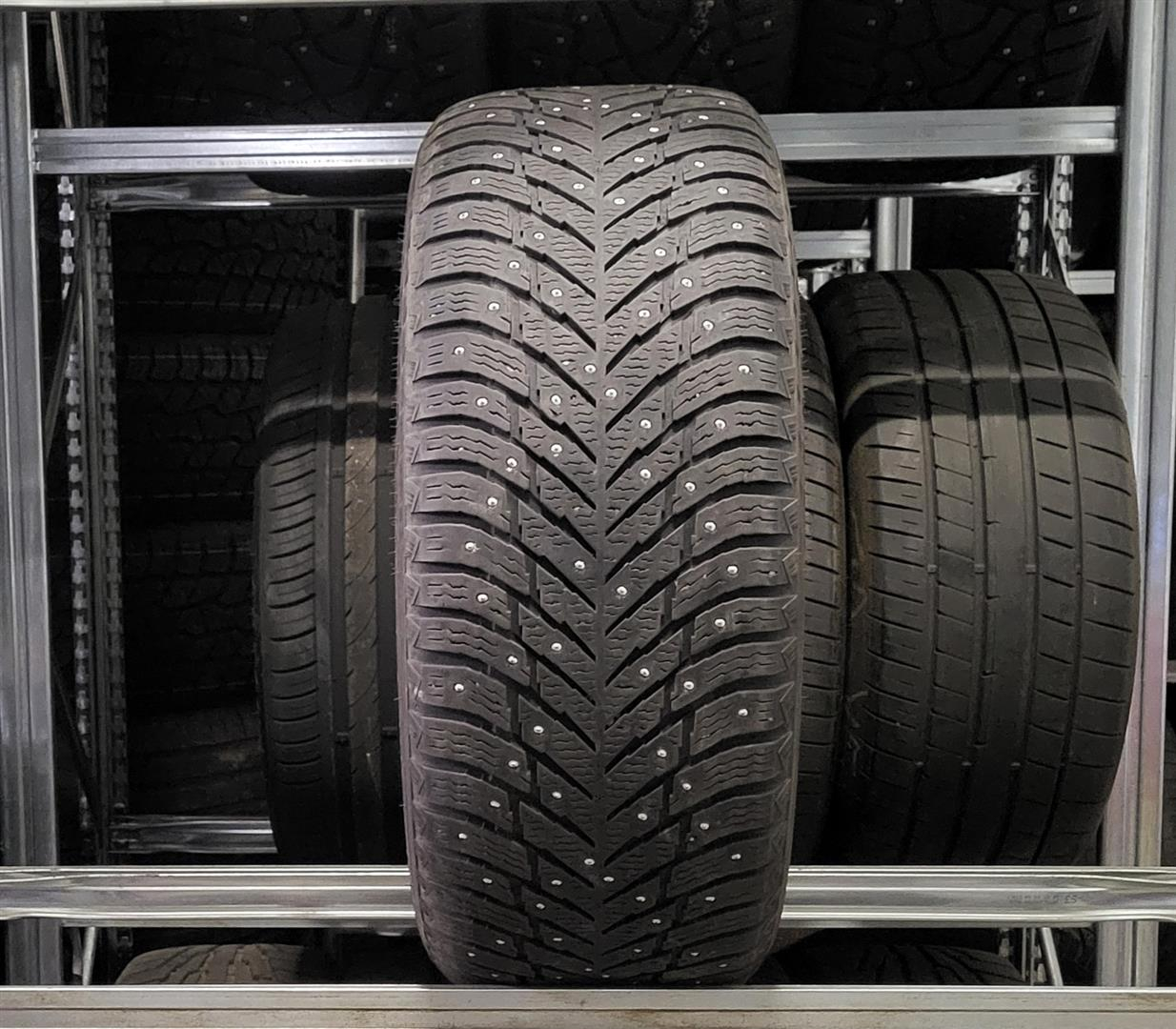 Nokian Hakkapeliitta 10 SUV 255/50R19 107 T