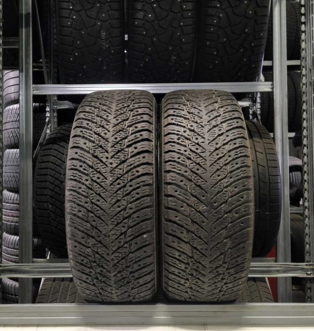 Nokian Hakkapeliitta 10 SUV 215/55R18 99T Lamell