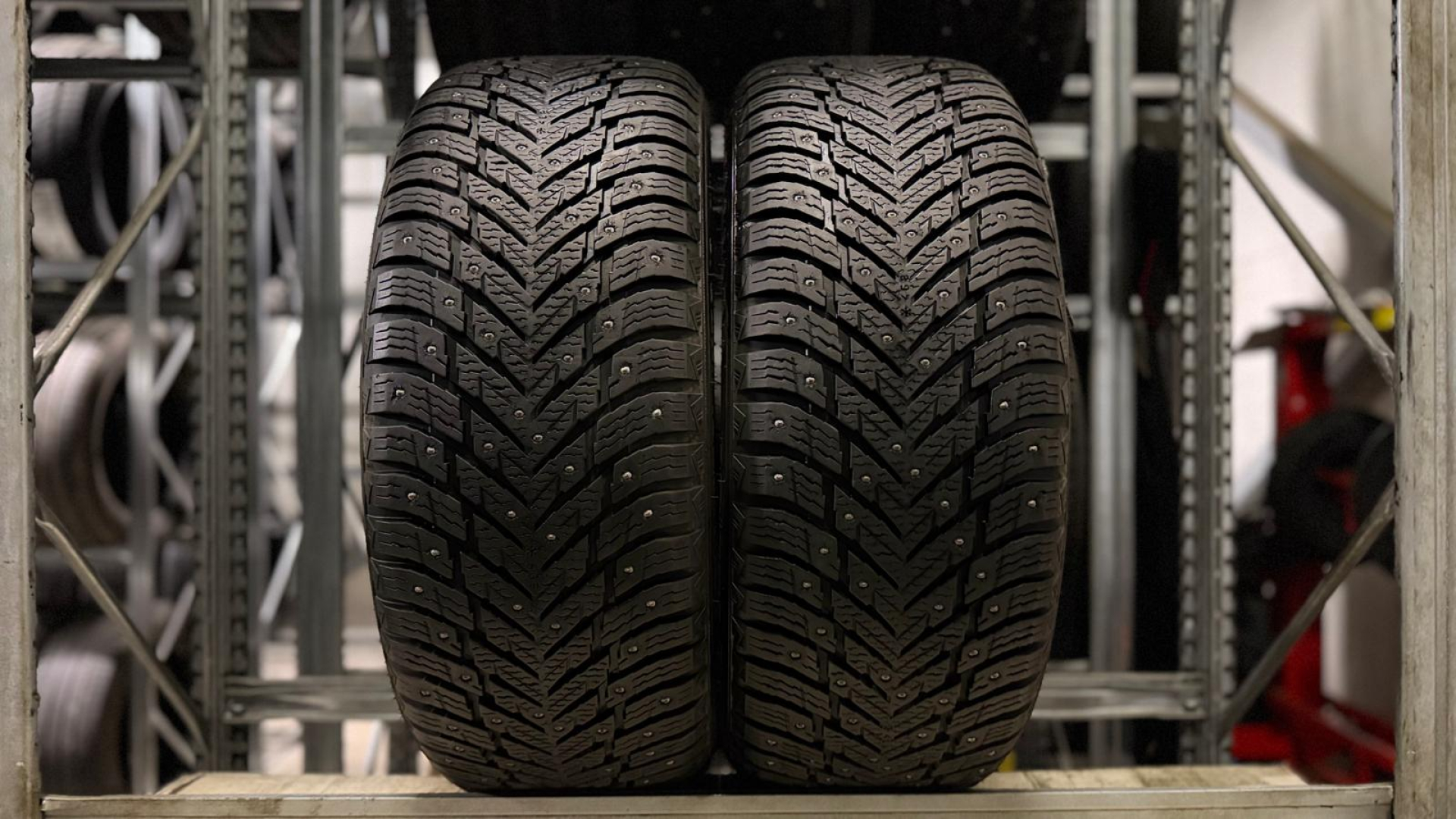 Nokian Hakkapeliitta 10 SUV 235/55R18 104T Фрикционная