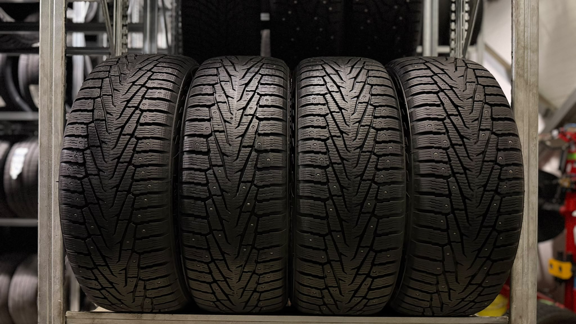 Nokian Hakkapeliitta 7 Suv 245/55R19 107 V Шипованные шины