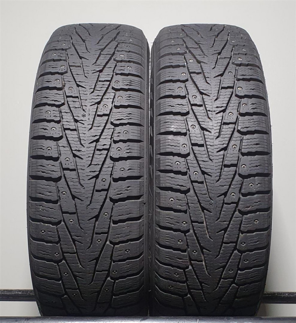 Nokian Hakkapeliitta 7 Suv 235/60R18 107 T Studded tires