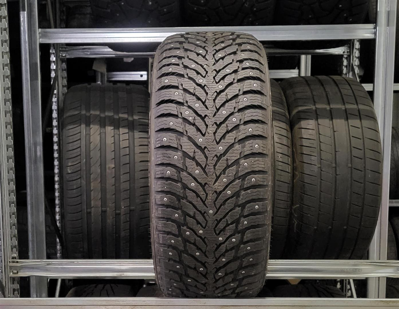 Nokian Hakkapeliitta 9 245/40R19 98 T